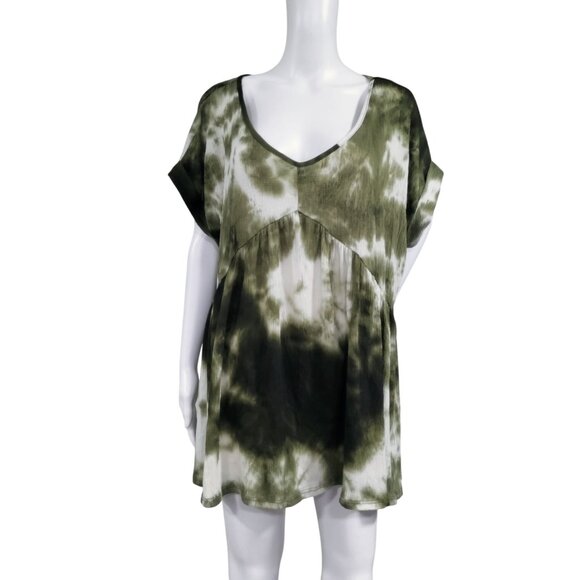 Dar Mode Tops - Dar Mode Boho Geometric Tie Dye Short Sleeve High Low Tunic Blouse Green 3XL